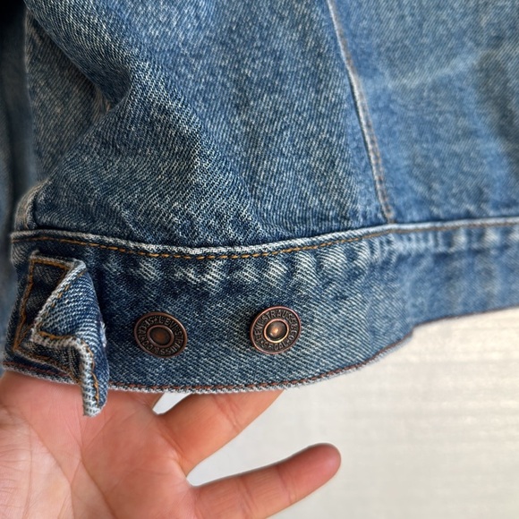 Levis Blue Vintage XL Wash Denim Jean Trucker Jacket women’s - Picture 6 of 8
